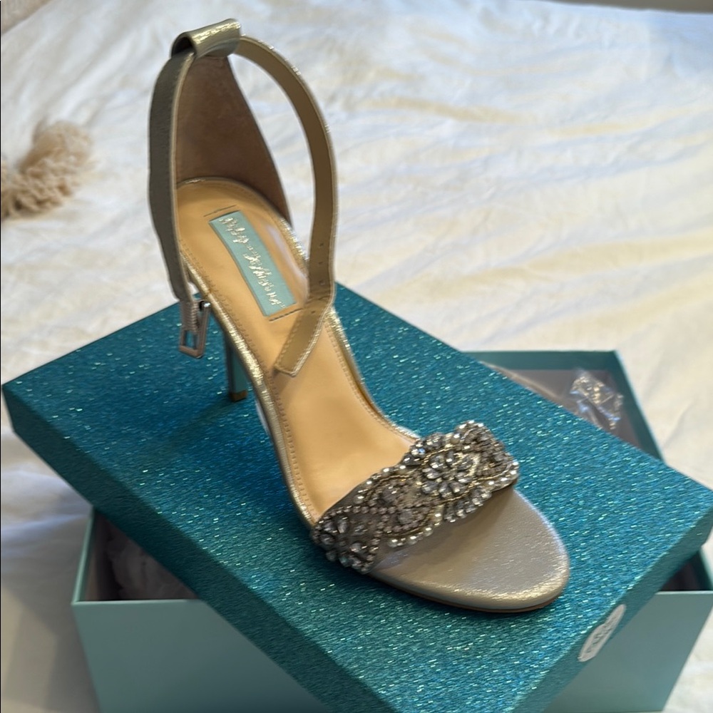 Elegant Silver Women's Heels